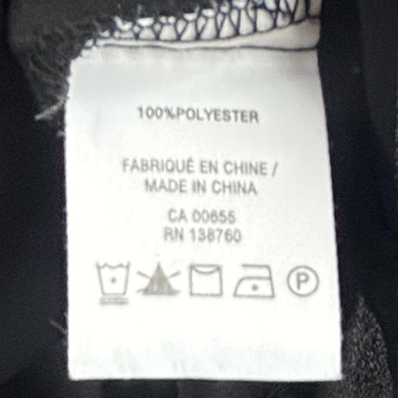 Reitmans Black 1/2  Sleeve Layer Look Front Semi Sheer Hi Lo V-Neck Blouse 16 - Picture 9 of 11